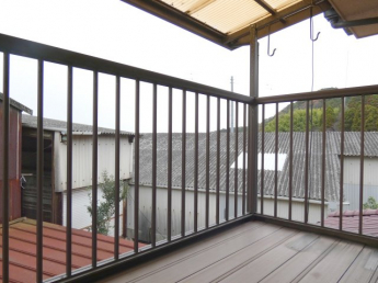 【バルコニー】