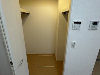 ウォークインクローゼット