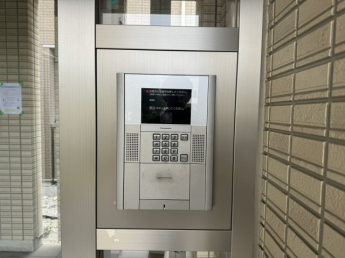 オートロックつきです