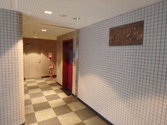 広々としたロビー