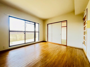 【居間・リビング】