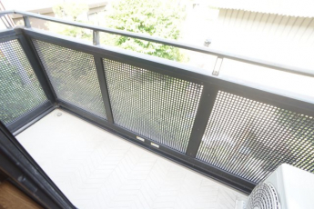 【バルコニー】