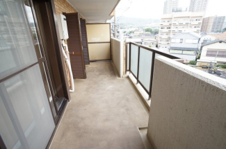 【バルコニー】