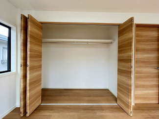 洋室約10.5帖クローゼット