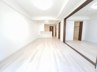 【居間・リビング】