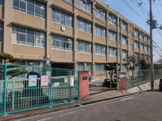 王塚台中学校徒歩９分