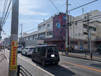 コープ西明石店徒歩１４分