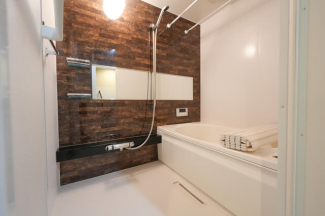 八幡浜市白浜通のマンションの画像