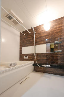 八幡浜市白浜通のマンションの画像