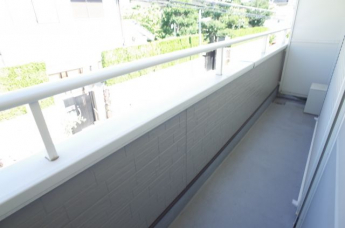 【バルコニー】
