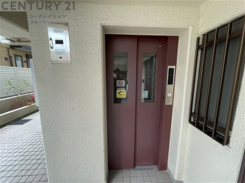 エレベーター付き