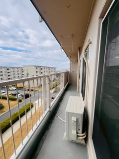 【バルコニー】