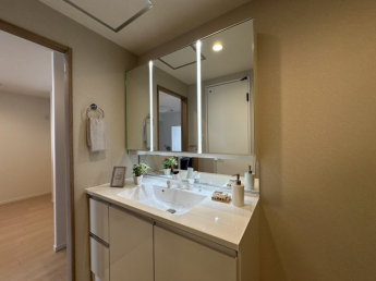 【独立洗面台】