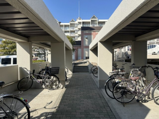 アバンドーネ西神春日台６号棟の画像