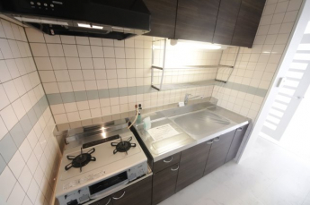 キッチンでお料理をお楽しみください