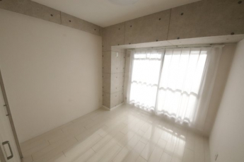 こちらの居間で趣味の時間をお楽しみください