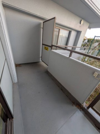 【バルコニー】