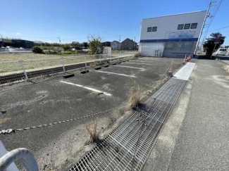 余戸西３丁目パーキング東の画像