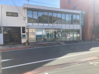 伊予銀行伊方支店まで400m