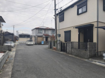 【前面道路含む現地写真】