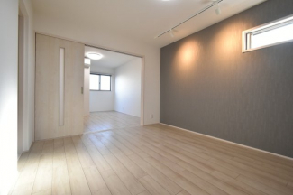 【居間・リビング】