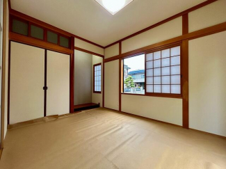 松山市西長戸町の中古一戸建ての画像