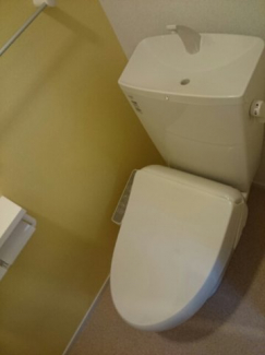 落ち着いたトイレです