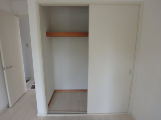 たっぷりとした収納スペースです