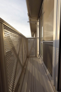 【バルコニー】