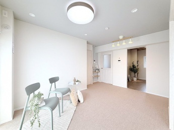 【居間・リビング】