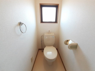 ゆったりとした空間のトイレです