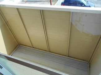 お洗濯にも便利なバルコニー付き