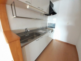 キッチンでお料理をお楽しみください