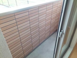 バルコニーからの眺めを楽しみながら食事をしませんか