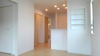 ゆったり過ごせるリビングです