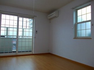 落ち着いた時間を過ごせるバルコニーです