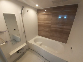 日々の疲れを癒すお風呂付です