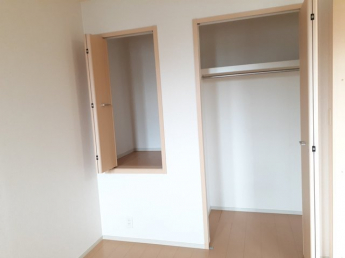 ちょっとした収納スペースも充実しています