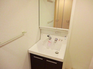 脱衣スペースもあります