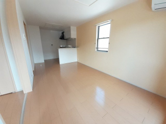 ゆったり過ごせるリビングです