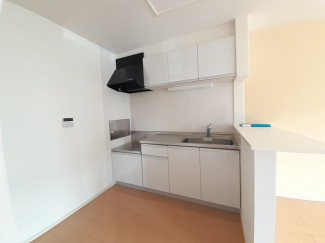 コンパクトなキッチンで掃除もラクラク