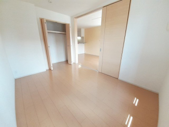 中はこのようになっています