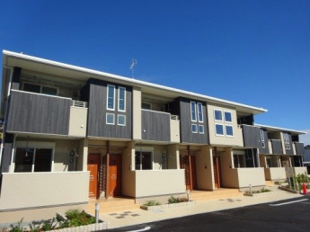 落ち着いた雰囲気の外観です