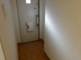 明るい玄関です
