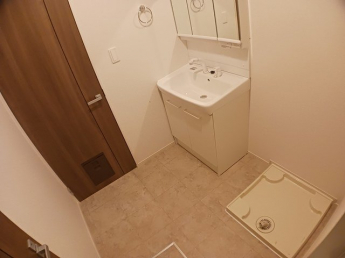 広い洗面スペース