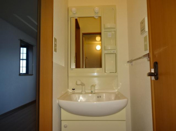 洗髪洗面化粧台