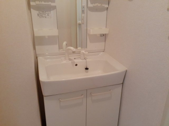 広い洗面スペース