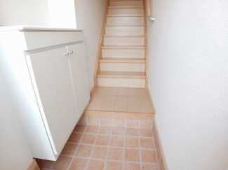 落ち着いた玄関です