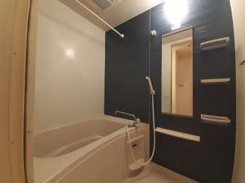 お風呂で日々の疲れを落としましょう