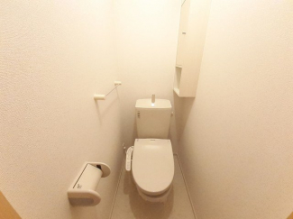 ゆったりとした空間のトイレです